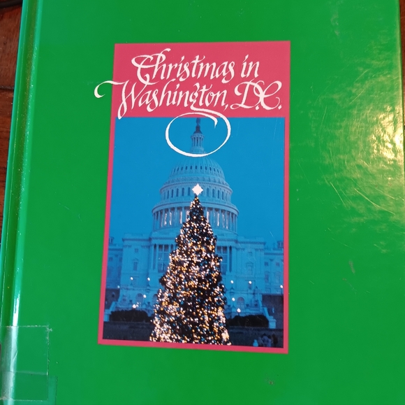 Children's Christmas Memory Books Hardcover Set of Three - Picture 4 of 8